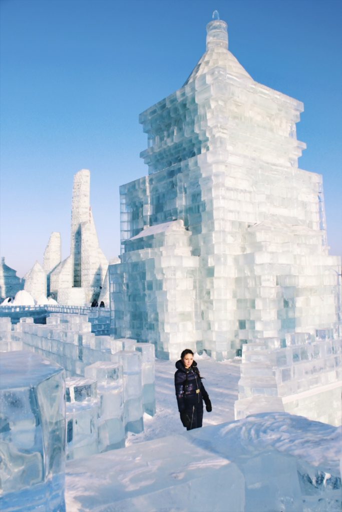 Harbin Ice and Snow World in China, Female Travel