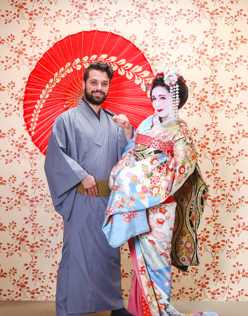 Japan Travel, Maiko Myoto Japanese Geisha Makeup and Samurai Costume experience