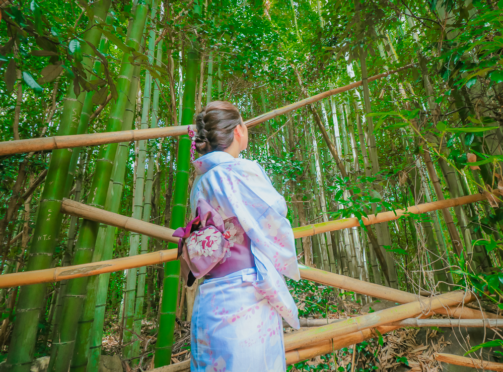 Renting Kimono in Kyoto Japan