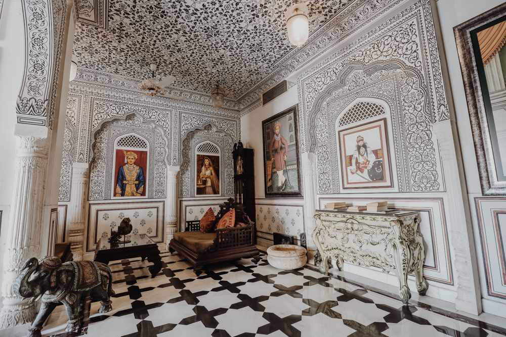 Looking for the top hotels to see Jaipur attractions? Try Pearl Palace Heritage hotel