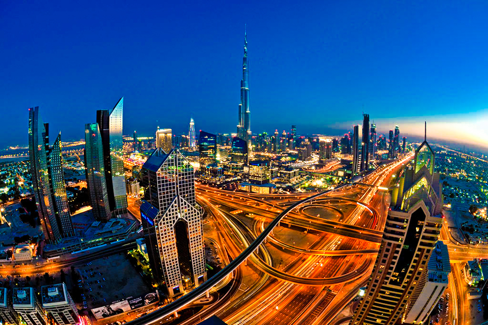 Dubai Tips for Travellers including navigating the city and culture