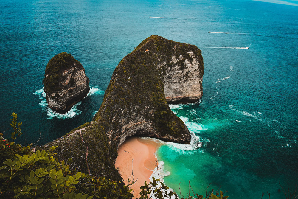 Nusa Penida Island is one of the most beautiful places on our bucket list for Bali