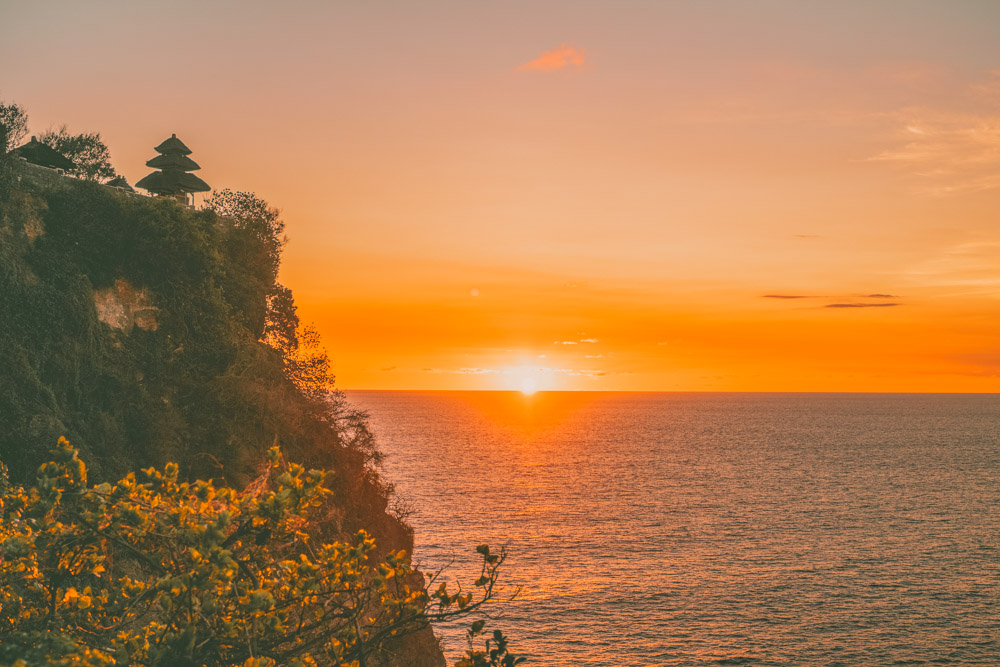 A sunset at Uluwatu Temple is on our Bali bucket list