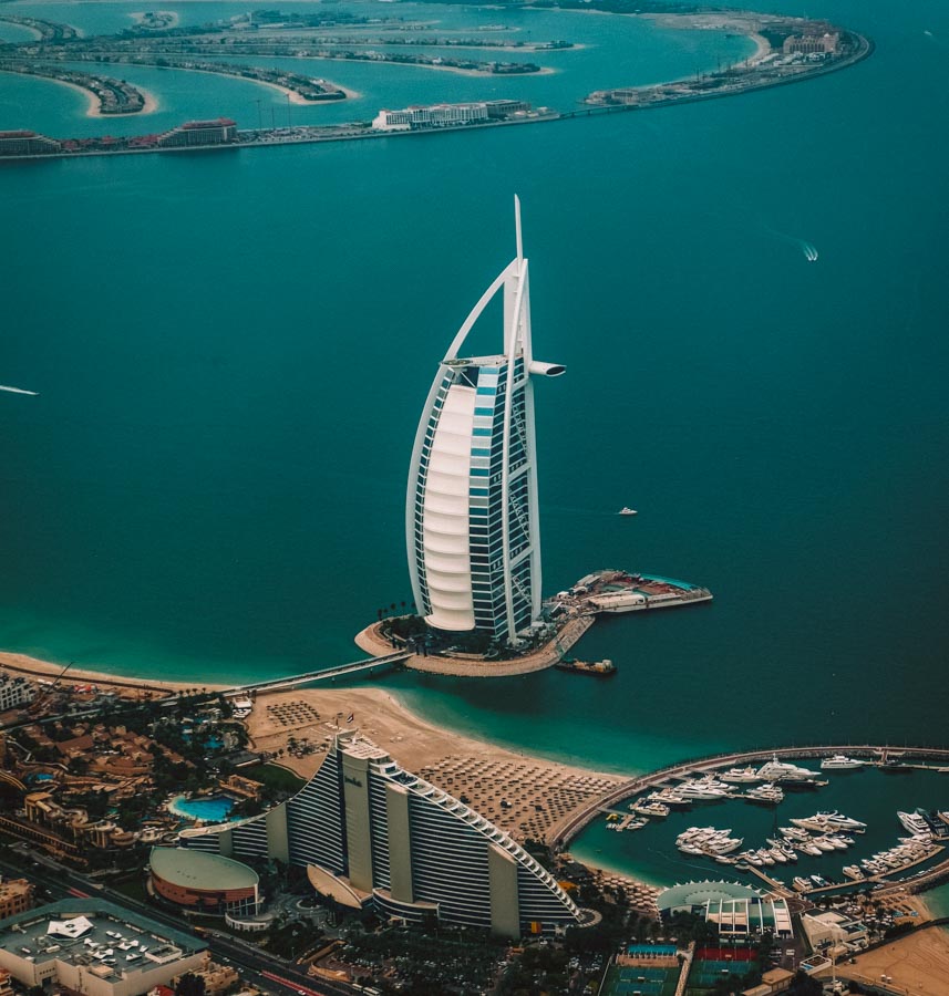 The Burj Al Arab Jumeirah is he best place to stay in Dubai for couples (if you can afford it)